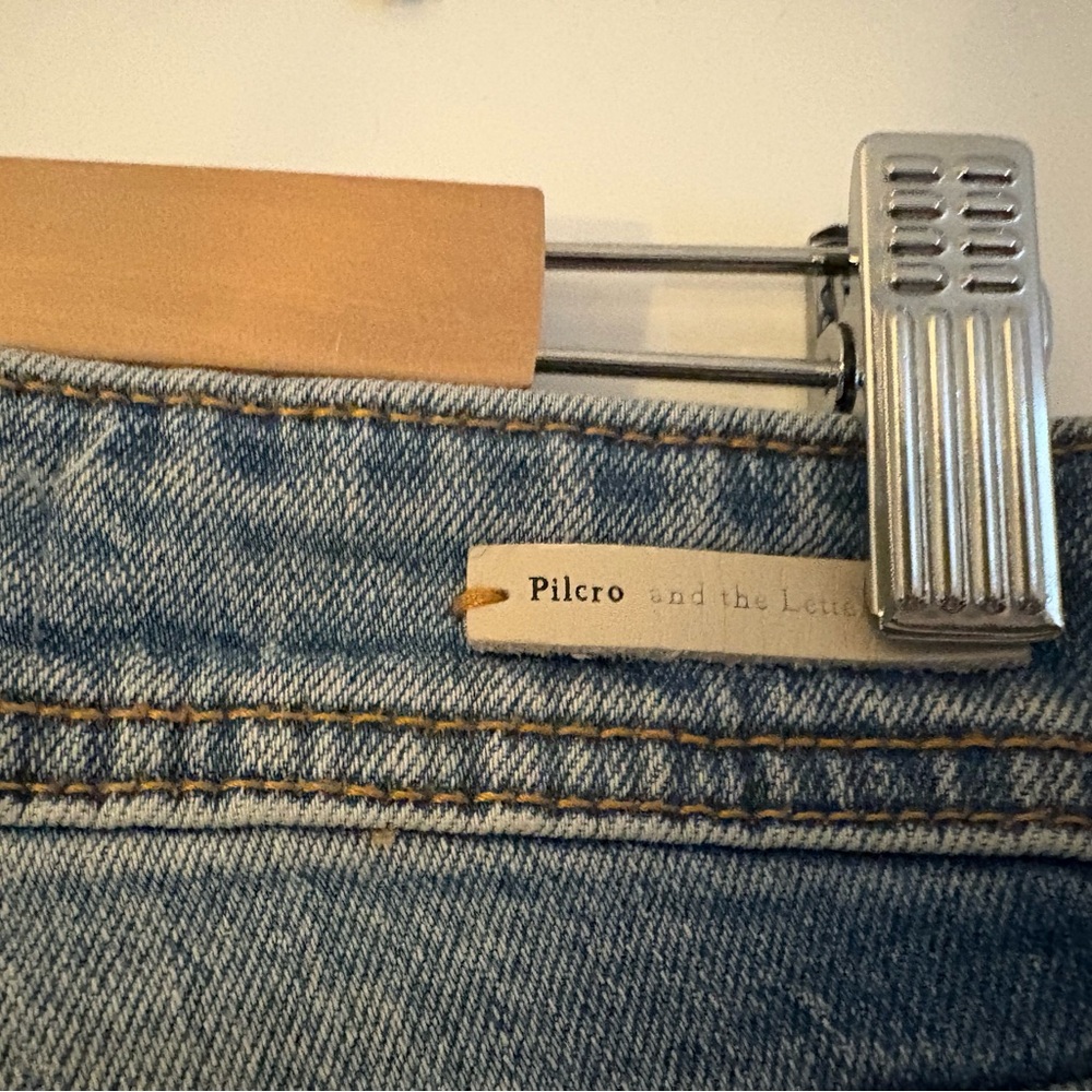 Pilcro Embroidered Slim BF Jeans - Picture 7 of 7